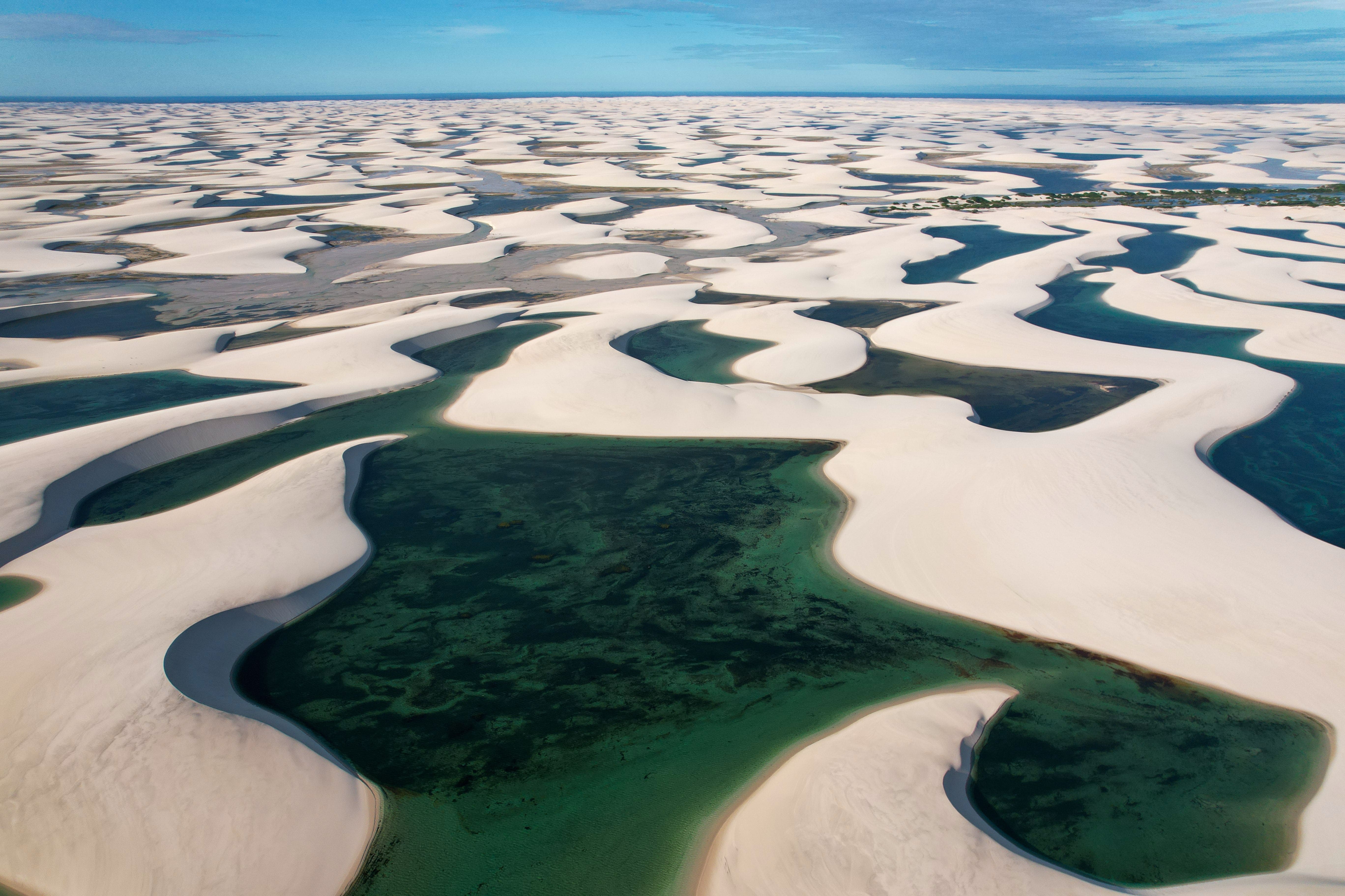 Imagem de destaque para o post: 4 Circuitos imperdíveis de passeios aos Lençóis Maranhenses que você precisa conhecer